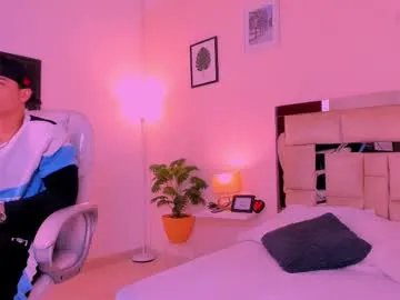 Freechat candyygirl_1 on Chaturbate