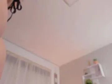 caro_sanchezz on Chaturbate