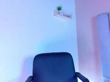 chaneladamss_ on Chaturbate