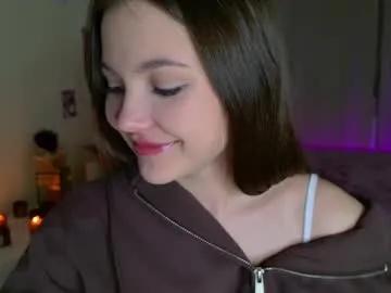 Freechat charming_bliss on Chaturbate