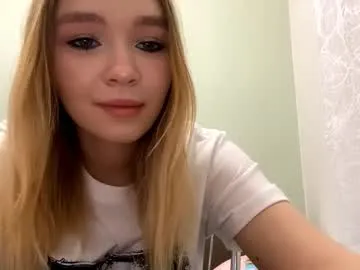 Freechat cherryleija on Chaturbate