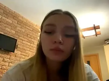 Freechat cherryleija on Chaturbate