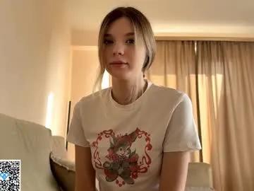 Freechat chloe_show on Chaturbate