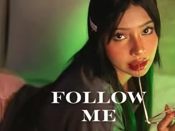 Freechat chloe_watson_ on Chaturbate