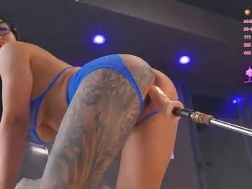 Freechat chocapika on Chaturbate