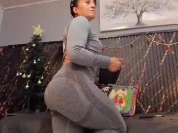 clara_heat on Chaturbate