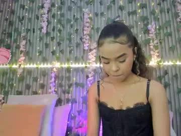 Freechat coralineross_ on Chaturbate