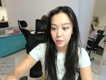 Offline daily_love on Chaturbate