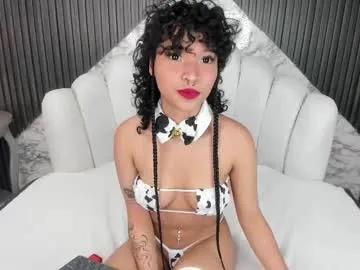 danicollinn on Chaturbate
