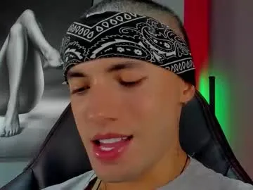 Freechat david_jons7 on Chaturbate