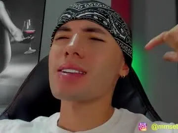 Freechat david_jons7 on Chaturbate