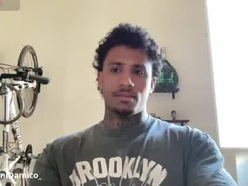 deepthroatfucker_ccs on Chaturbate