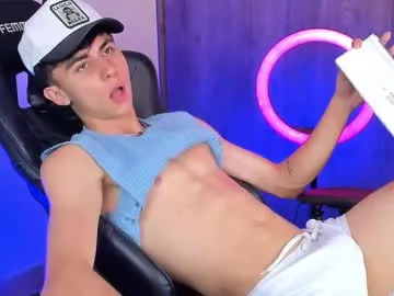 Offline demian_cute on Chaturbate