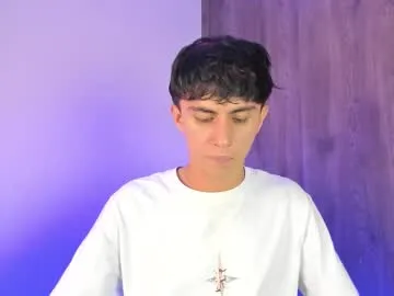 Offline demian_cute on Chaturbate