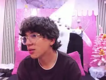 Freechat desire_ecstasy on Chaturbate