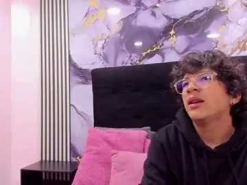 Freechat desire_ecstasy on Chaturbate