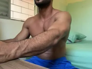 dinhoo14 model from cb