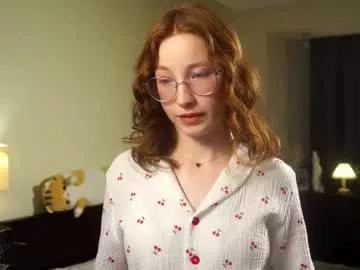 do_you_luv_me on Chaturbate