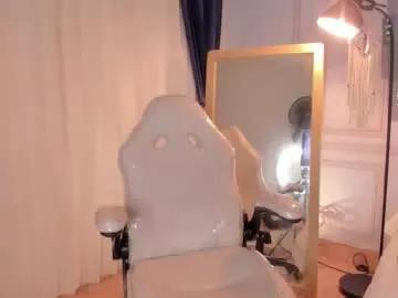 doll_isa_ on Chaturbate 