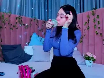 Freechat dreamymilka on Chaturbate
