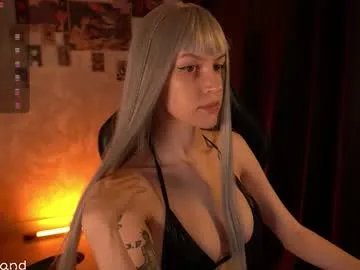 Freechat ellie_land on Chaturbate