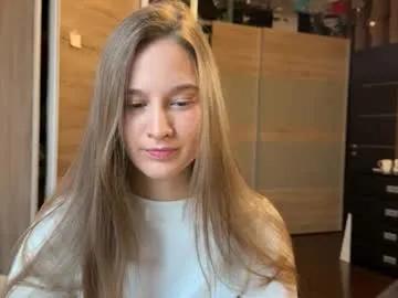 emi__ly — keep the knot untied (no bra)>w<  #new #curvy #bigboobs #shy #18 [40 tokens remaining]