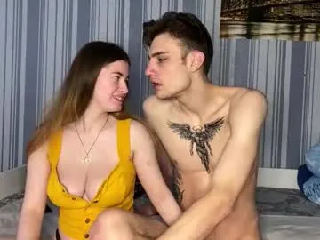 Offline emiliacouple on Chaturbate