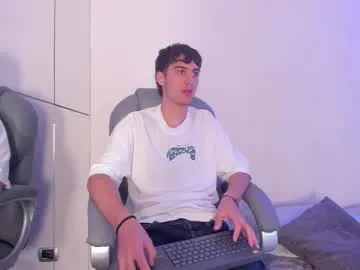 Offline emir_ozan on Chaturbate