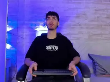 Offline emir_ozan on Chaturbate