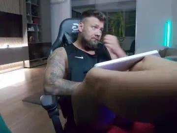 Freechat enrikoblue on Chaturbate