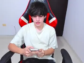 eren_tatakae on Chaturbate