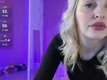 eva__summers — Welcome to my room! - Goal: lets make fun with me  [91 tokens left] #pantyhose #nonude #new #milf #heels