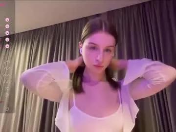 evie_may on Chaturbate 