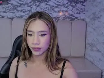 Offline evy_lux_v on Chaturbate