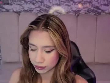 Offline evy_lux_v on Chaturbate