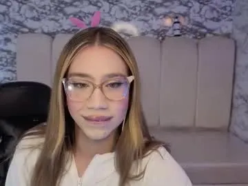 Offline evy_lux_v on Chaturbate