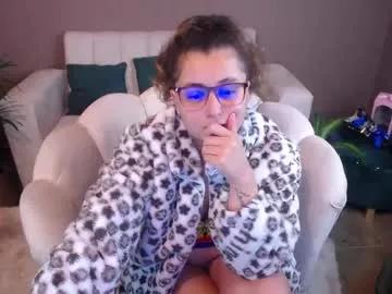 feelina_firesoul on Chaturbate