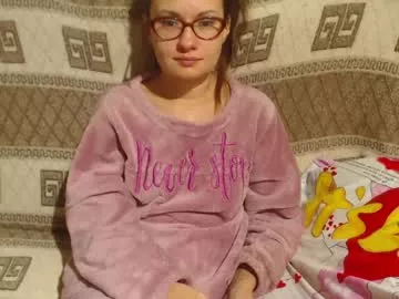 Freechat flowercandydoll13 on Chaturbate