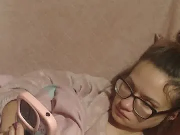 Freechat flowercandydoll13 on Chaturbate