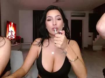 gabrielaaxxx — @Naked goal #squirt #milk #lovense #bigboobs #mommy [2218 tokens left]