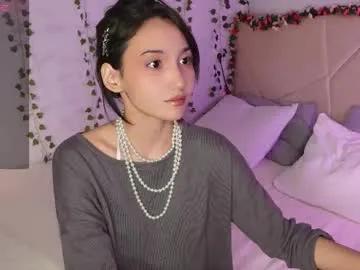 gentlemusee — take off your tights and show your legs #18 #skinny #feet #lovense [0 tokens remaining]