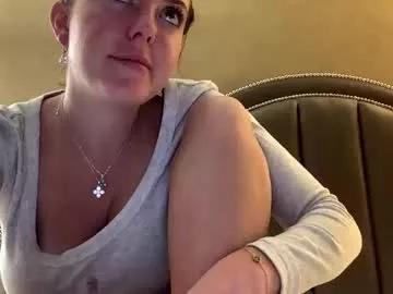 Freechat gingerfox777 on Chaturbate