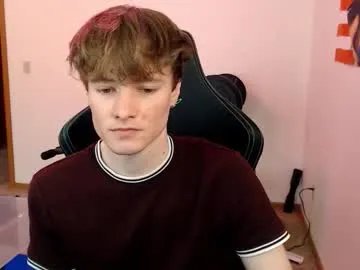 Freechat gucciboi4 on Chaturbate