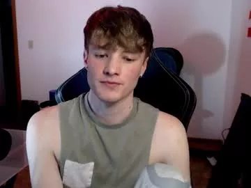 Freechat gucciboi4 on Chaturbate