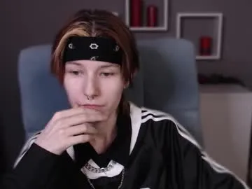 Freechat guitarandangell on Chaturbate