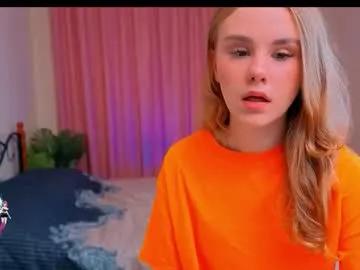 hazeltrue on Chaturbate