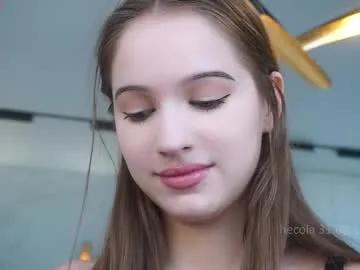 Freechat hecola on Chaturbate