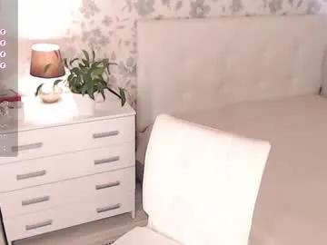 Freechat helenbonham on Chaturbate