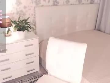 Freechat helenbonham on Chaturbate