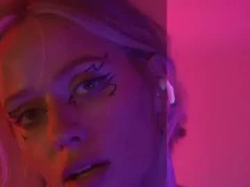 Freechat heybanan on Chaturbate